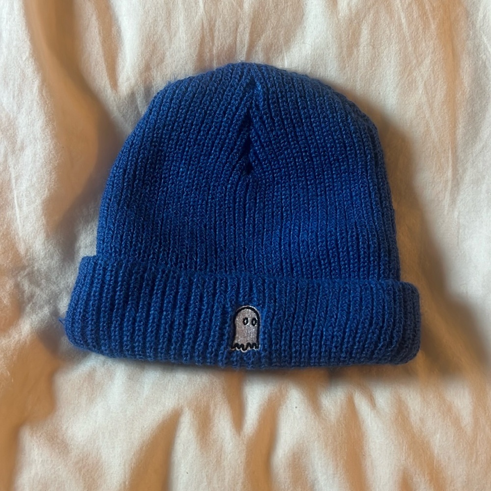Lonely ghost - the Indy blue beanie